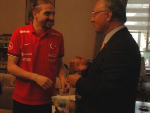 Abdulla Avcı Ve Canere Mesir Macunu Dopingi