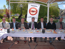 Çivi: Elbistanın, il olması gerekir