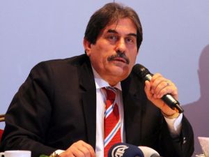 Halterin Efsane Başkanı Geri Dönüyor