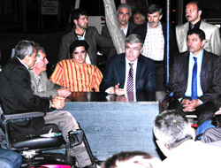 Güvenç, Engelli Vatandaşlarla Buluştu