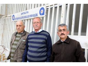 İşitme Engelli Sporculara Büyükşehir Belediyesi Sahip Çıktı