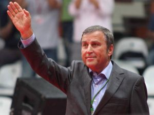 Başkan Yazıcı’dan Taraftarlara Hikmet Karaman’a Destek Olun Çağrısı