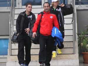 Bursaspor Karabüke Mutlak Galibiyet Parolasıyla Gitti