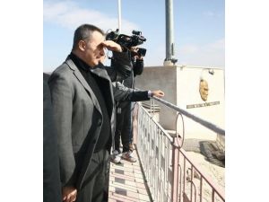 Fikret Orman Harput Kalesi’ni Gezdi