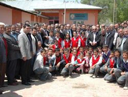 Ünal, Köy Gezilerine Başladı