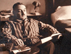 Kıraathanede Yahya Kemal Konuşuldu