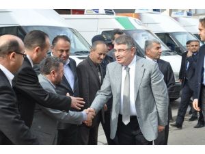 Eski Bakan Şahin, Müftülük Sitesi’ni İnceledi