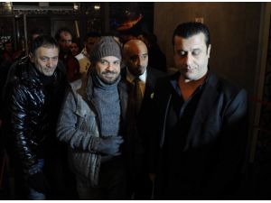 Kenan Doğulu’dan 14 Şubat Mesajı