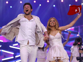 Eurovisionda Zafer Türklerin!