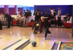 Orduspor, Bowling Oynayıp Stres Attı