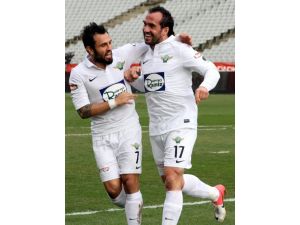 Akhisar Belediyespor, Galatasaray Maçı İçin Manisa’da Kampa Girdi