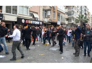 Göztepe Taraftarları Galatasaraylılara Saldırdı