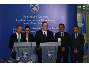 Kosova Eğitim Bakanı’ndan Tuhaf Osmanlı Çıkışı