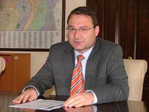 Kurtlar Vadisinin Eşref Beyi Yakup Koçalın Ak Partiye Geçişini Yorumladı