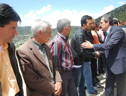 Ünal, Nurhak İlçesini Ziyaret Etti 