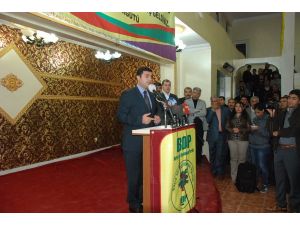 Demirtaş’tan Anadil İçin Çağrı