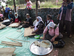 Hacıağalar İlköğretim Okulundan Bazlama Şöleni