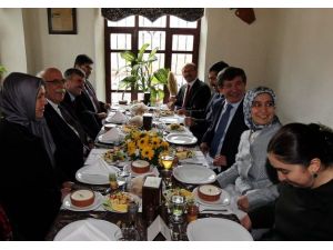 Bakanlar Konyada Okul Açtı