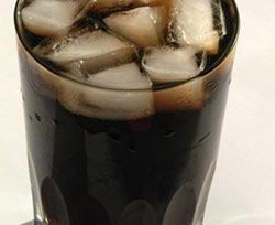 Günde 10 Litre Kola Öldürdü