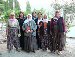 Vekil Yolladık Meclise, Hepsi Çalıştı Kendine!