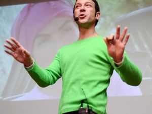 Toprak Sergen Hayranlarıyla Buluştu