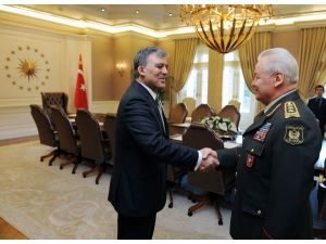 Cumhurbaşkanı Gül, Azerbaycan Savunma Bakanı Abiyev’i Kabul Etti