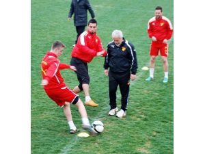 Göztepe’de Torku Konyaspor Maçının Hazırlıkları Sürüyor