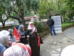 Elif Erbakan ve Ayşenur Tekdal Geliyor