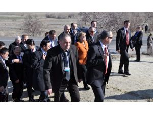 Almanya Başbakanı Merkel, Kapadokya Gezisini Tamamladı