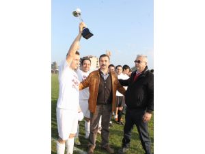 Manyas Şampiyon Oldu