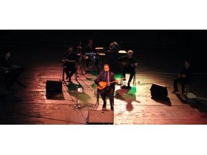 Aydın Beyoğlu’ndan “halkın Türküleri” Konseri