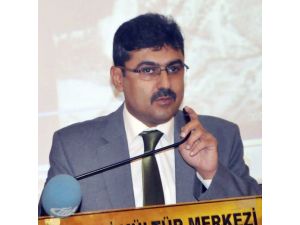 Ünsal: “ırkçılık İle Türk Milliyetçiliği Karıştırılıyor”