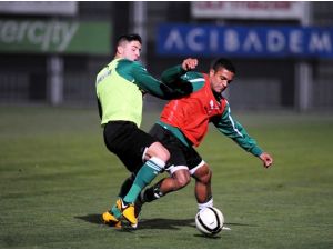 Bursaspor’da Sivasspor Mesaisi Sürüyor