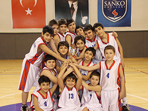 Özel Sanko Okulları’nın Basketbol Başarısı