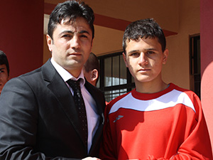 Şampiyon Öğrenciler Ödüllendirildi