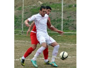 Boluspor A2 Kendi Evinde Vuruldu