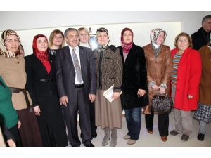 Bakan Eroğlu, Partililerden, Giresun Belediyesini Kazanmalarını İstedi