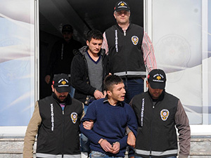 Alkollü Gençlerin Kavgası Kanlı Bitti