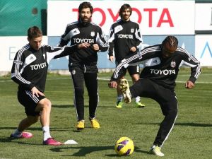 Beşiktaş, Derbi Maçı Hazırlıklarını Sürdürüyor