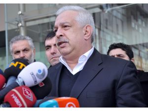 Adnan Şenses: “haberi Duydum Dilim Tutuldu”