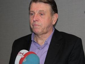 Uılenbergden Yorumcu Hakemlere Eleştiri