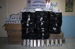 Çeyiz Sandığından Kaçak Sigara Çıktı