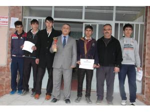 Elbistan İhl, Başarılı Öğrencileri Ödüllendirdi