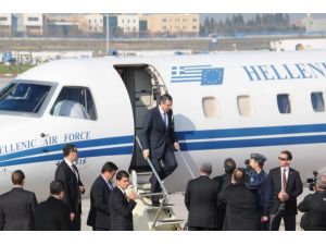 Yunanistan Başbakanı İstanbula Geldi