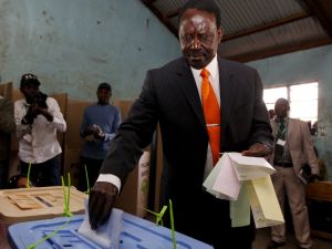 Kenya Halkı Cumhurbaşkanını Seçiyor