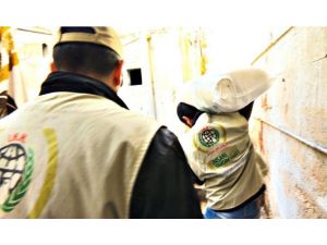 İhh İnsani Yardım Vakfı Halep’teki Savaş Mağduru Suriyelilere Yardım Eli Uzattı