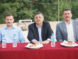 Pakdil Eğitimcilerle Bir Araya Geldi 