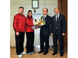 Nevin Yanıt, Spor Genel Müdürü Mehmet Baykan’ı Ziyaret Etti
