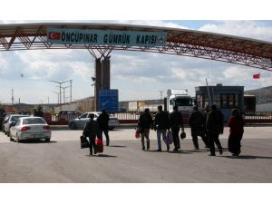 Şubat Ayında Öncüpınardan, 56 Bin 436 Suriyeli Giriş-çıkış Yaptı