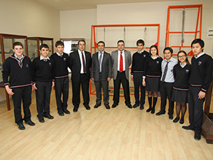 SANKO ÖĞRENCİLERİ BİLİM PROJELERİYLE YARIŞIYOR